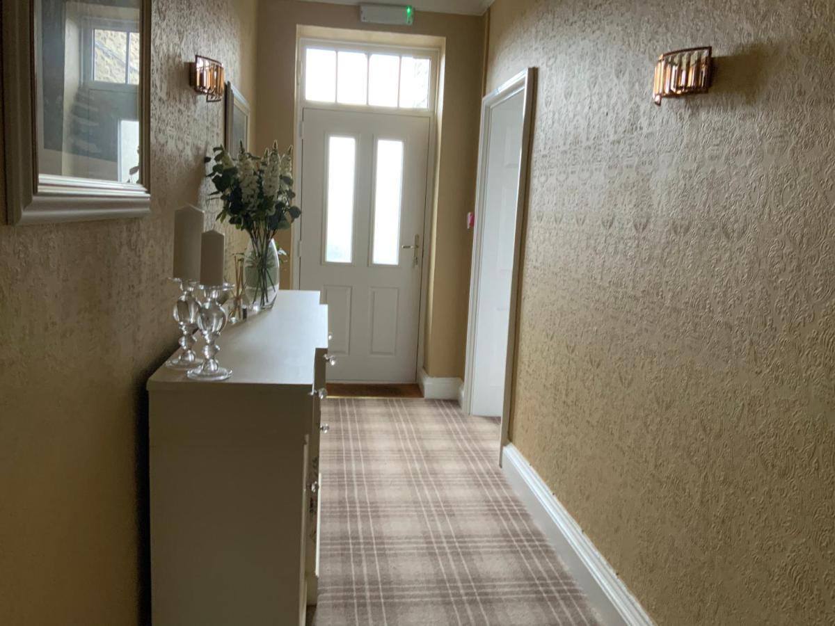 Haven House Bed & Breakfast Лейбърн Екстериор снимка