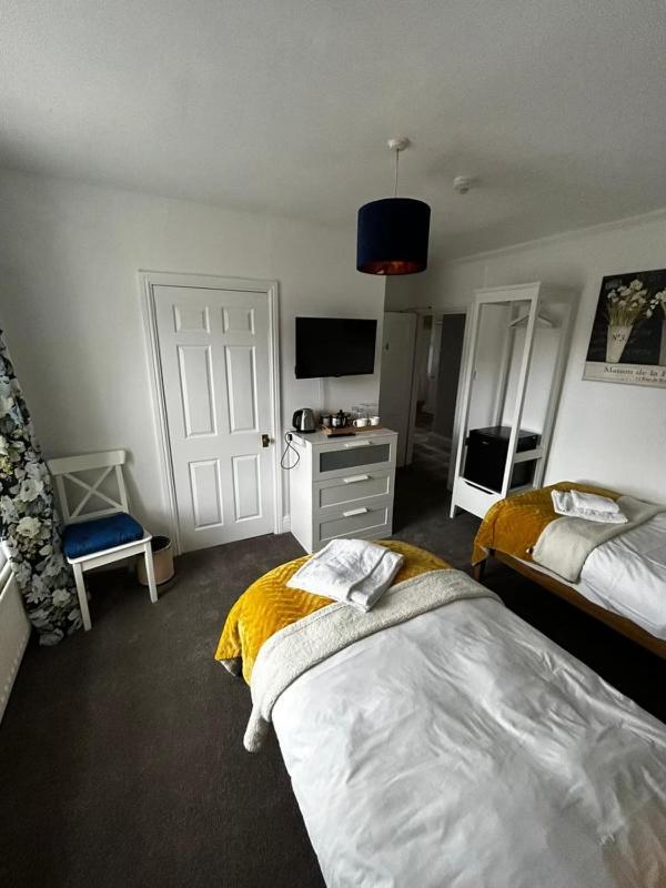 Haven House Bed & Breakfast Лейбърн Екстериор снимка